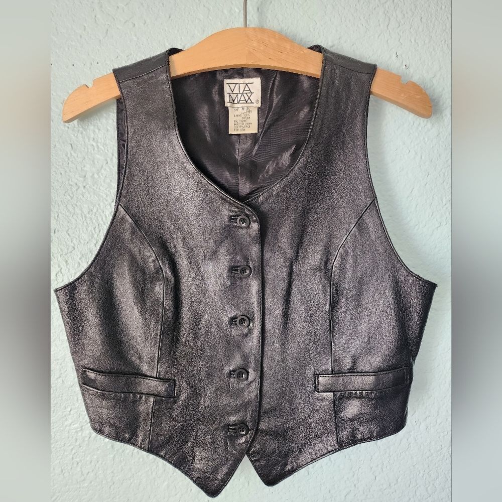 VIA MAX Women's Sleek Black Leather Vest More Like Small Size Not Medium - Picture 3 of 12